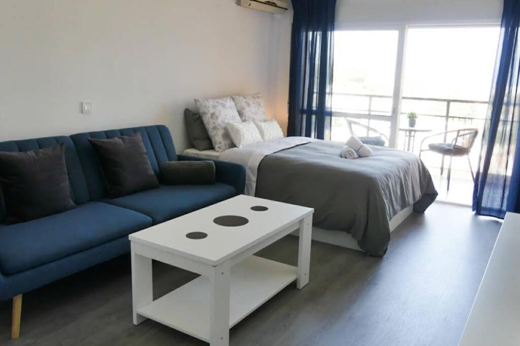Holiday Rentals Piscina, Playa Parking A 5 Min Caminando Del Puerto De 贝纳尔马德纳 外观 照片