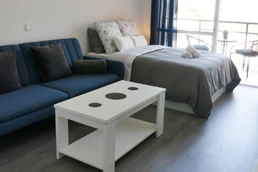 Holiday Rentals Piscina, Playa Parking A 5 Min Caminando Del Puerto De 贝纳尔马德纳 外观 照片