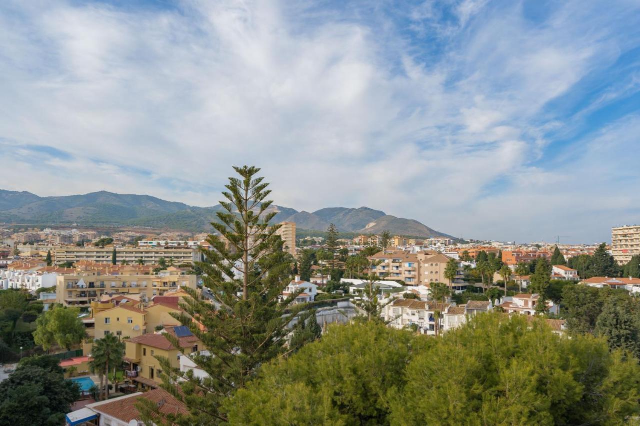 Holiday Rentals Piscina, Playa Parking A 5 Min Caminando Del Puerto De 贝纳尔马德纳 外观 照片