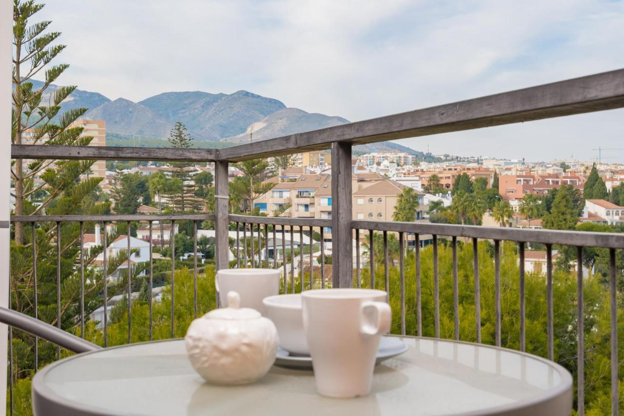 Holiday Rentals Piscina, Playa Parking A 5 Min Caminando Del Puerto De 贝纳尔马德纳 外观 照片
